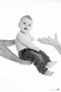photographe-studio-portrait-emotion-famille-bebe3